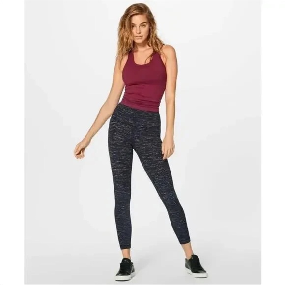 Lululemon Wunder Under Hi-Rise 7/8 Tight (25") size 4 - Picture 1 of 8